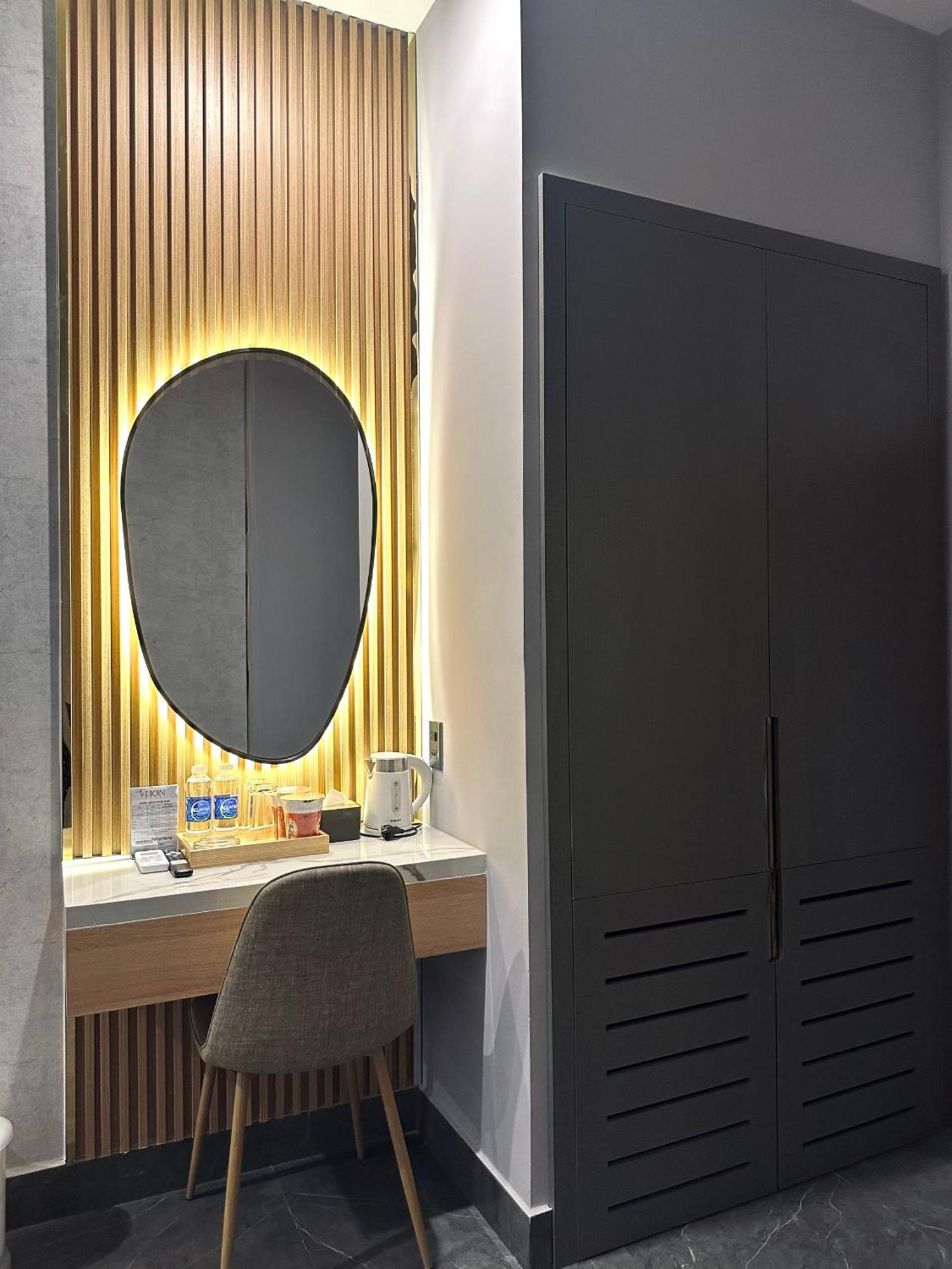 Lion 9 Hotel 芹苴 外观 照片