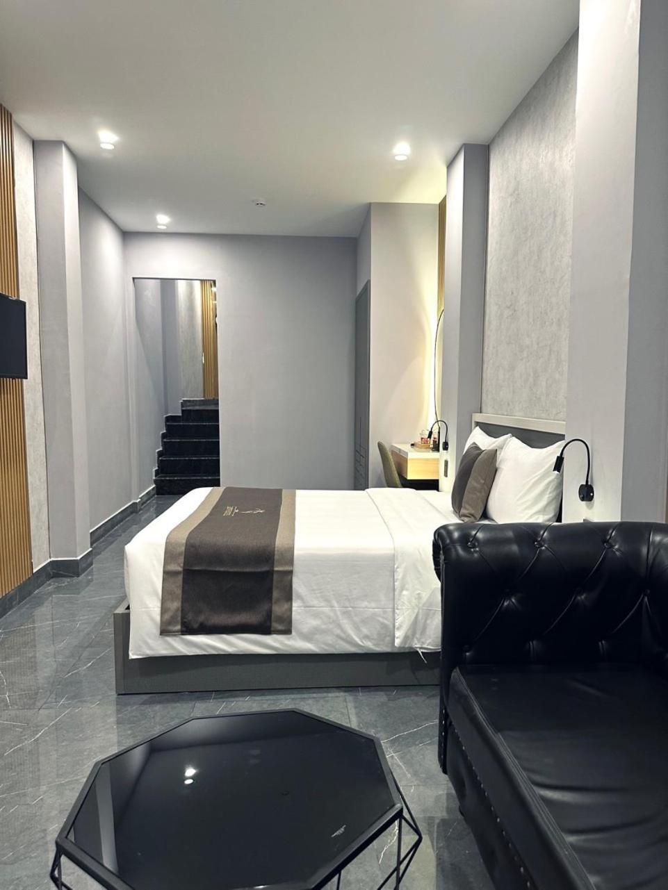 Lion 9 Hotel 芹苴 外观 照片