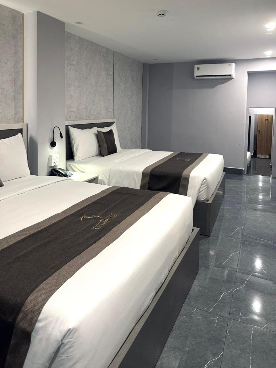 Lion 9 Hotel 芹苴 外观 照片