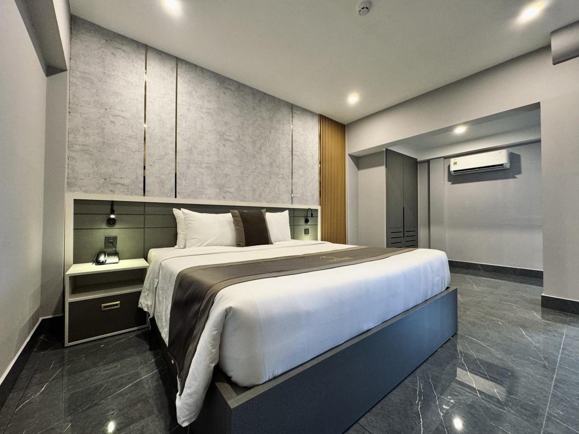Lion 9 Hotel 芹苴 外观 照片