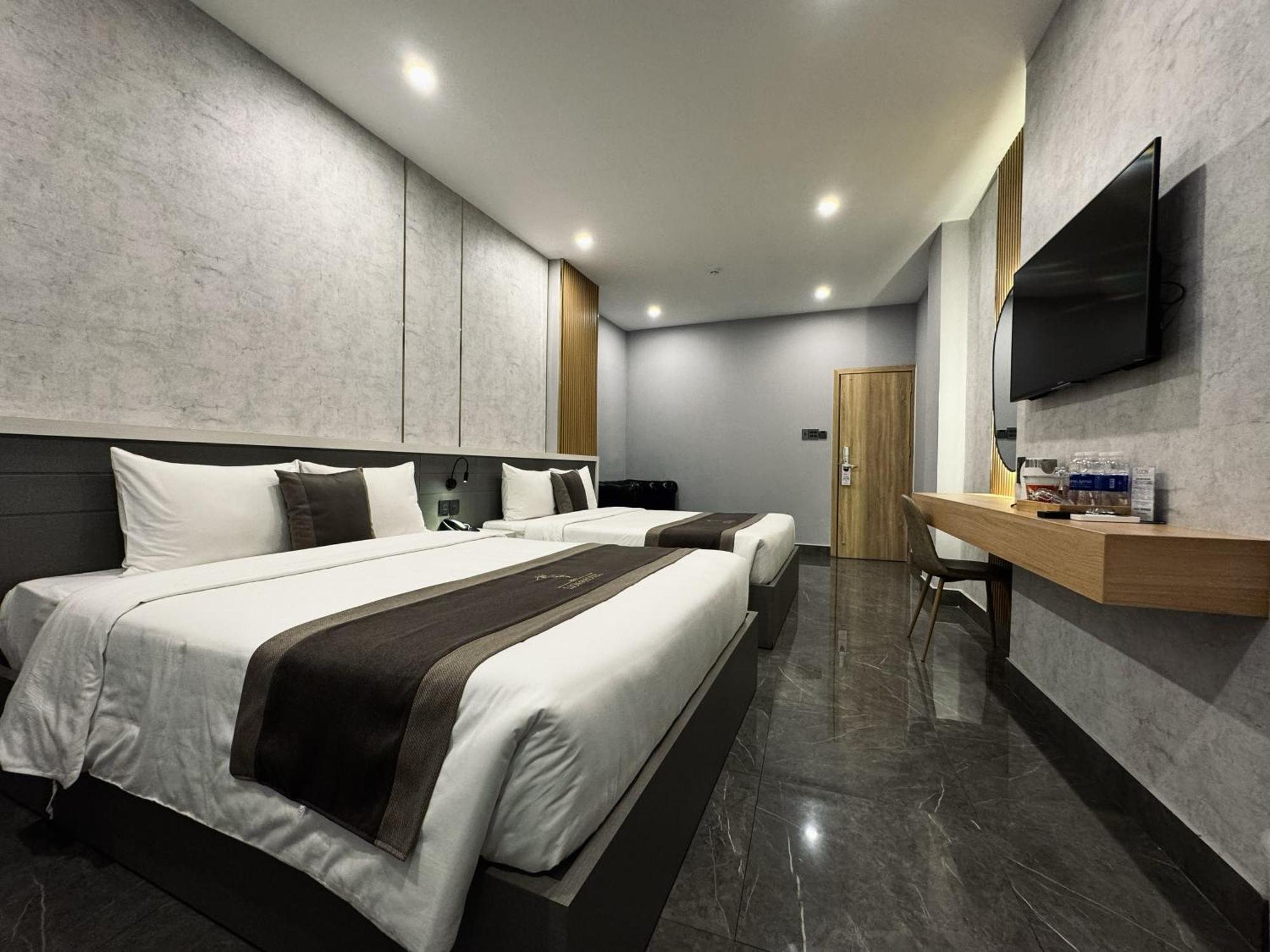 Lion 9 Hotel 芹苴 外观 照片